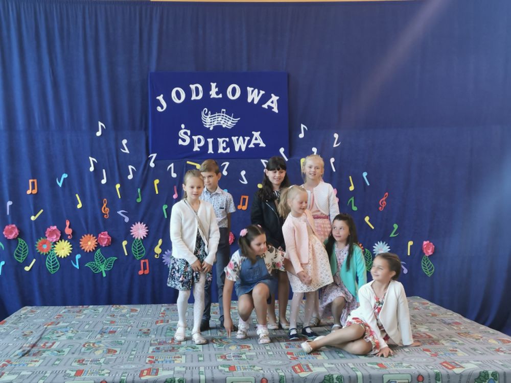 JODOWA PIEWA 9